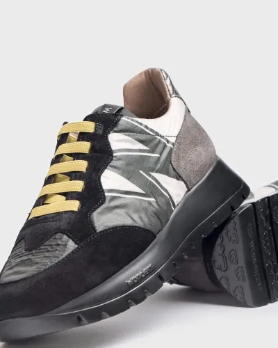 Wonders sneakers A2452 Odisei trend nylon negro anuncio tv